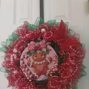 Traditional Christmas Gingerbread Wreath Ornaments - Red Decorations, Green Decorations, Gingerbread Man Centerpiece
