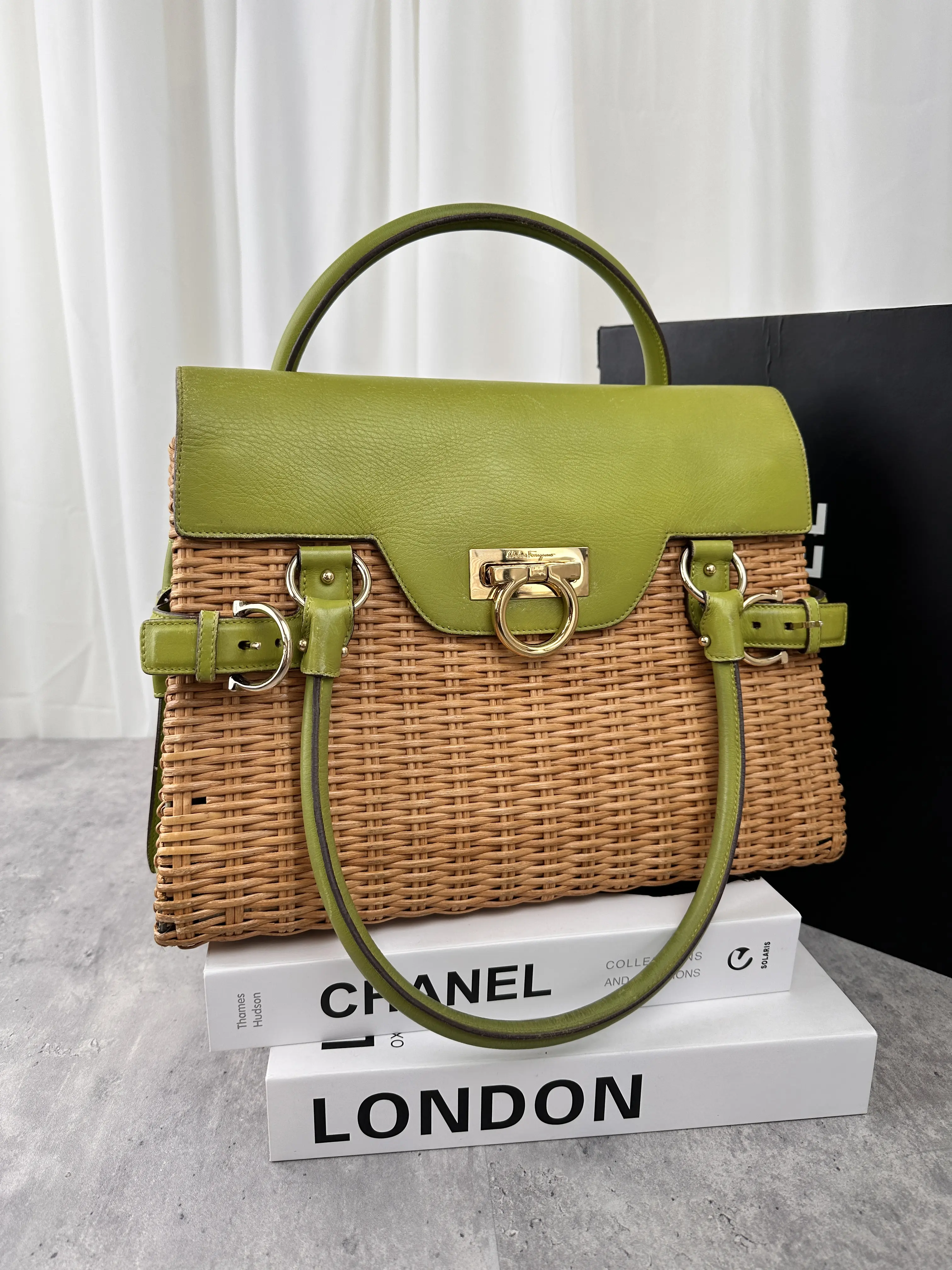 Pre-owned SALVATORE FERRAGAMO an shown Tote Bags basket bag MR16032026A443