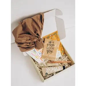 CHEMO QUEEN KIT - Cancer Care Package for her- Best Gift for Cancer Patient - Chemo Care package for her - Cancer Gift Basket - Cancer Patient Gift