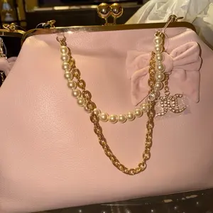 Juicy Couture Pink Clay Large Frame Kisslock Clutch, Contemporary Women's Handbag, PU Leather PU Accessory, Unique Gift, Party Gift