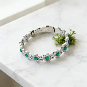 Ladies' alloy diamond-encrusted round magnetic bracelet 3500 Gauss strong magnetic birthday and Christmas gift，Valentine's Day gift, Christmas gift