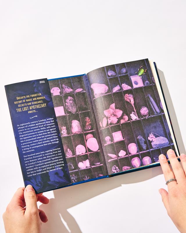 The Lost Apothecary Collector's Edition: A Novel by Sarah Penner [Hardback Book]