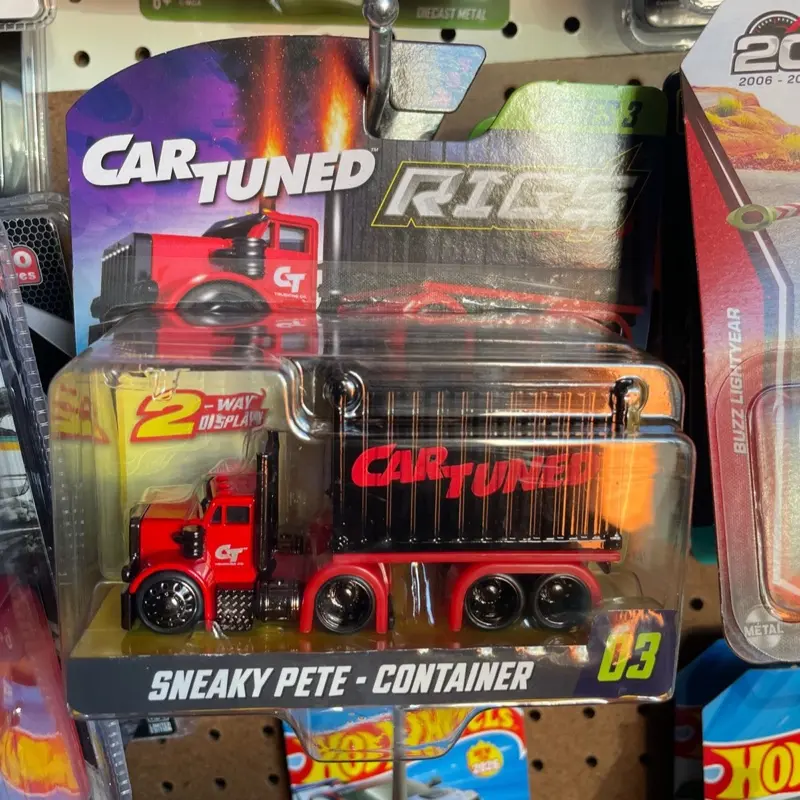 Car Tuned RIGS Series 3 - Sneaky Pete #03 - Red with Black Container