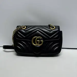 Pre-owned GUCCI Calfskin Crossbody Bags Marmont Chain Small Quilted Flap Black