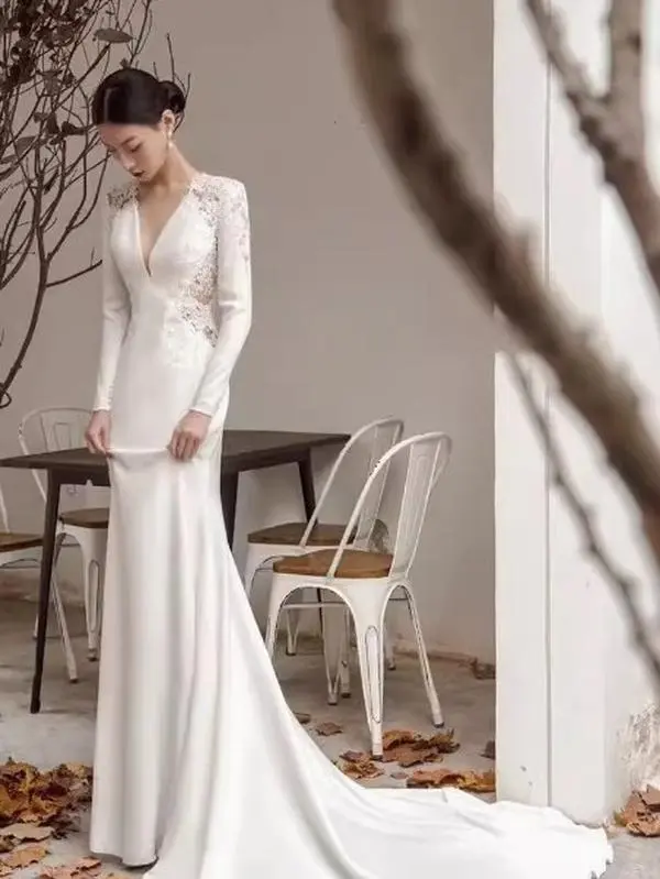 BRAND NEW : French light wedding dress bridal temperament high-end long-sleeved white satin out veil fishtail dress Elegant Fabric Lace Fit Womenswear Elegance Evening Fairy Forest