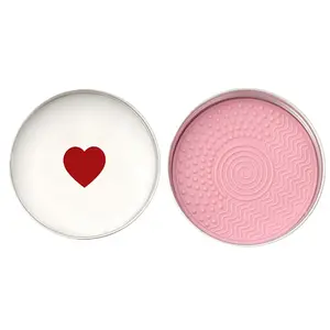 Makeup Brush Cleaner Soap, Suitable for Makeup Brushes and Makeup Pads, Deeply Cleanses While Being Gentle and Leaving No Residue. A Heart-Shaped Cleaning Soap, Suitable for Women, Great as A Gift for Her.
