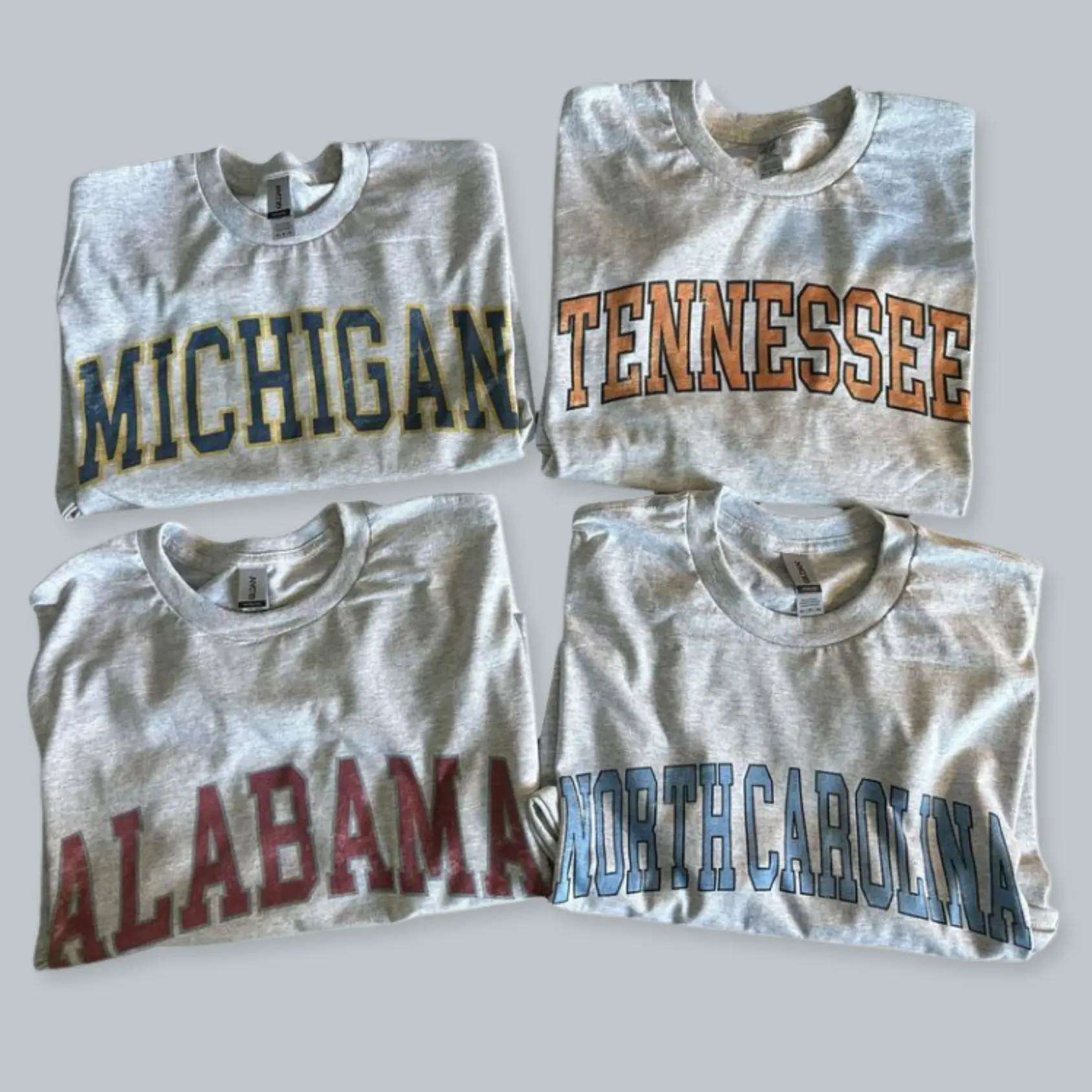 Vintage Varsity College T-Shirt, Sport Grey Unisex Cotton Tee, Classic Campus Style for Fans, Retro Athletic Fit, Everyday Casual Outfit