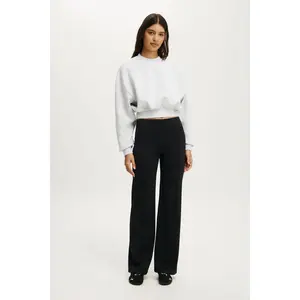 Cotton On Plush Cropped Crew – Cozy Minimal Essential