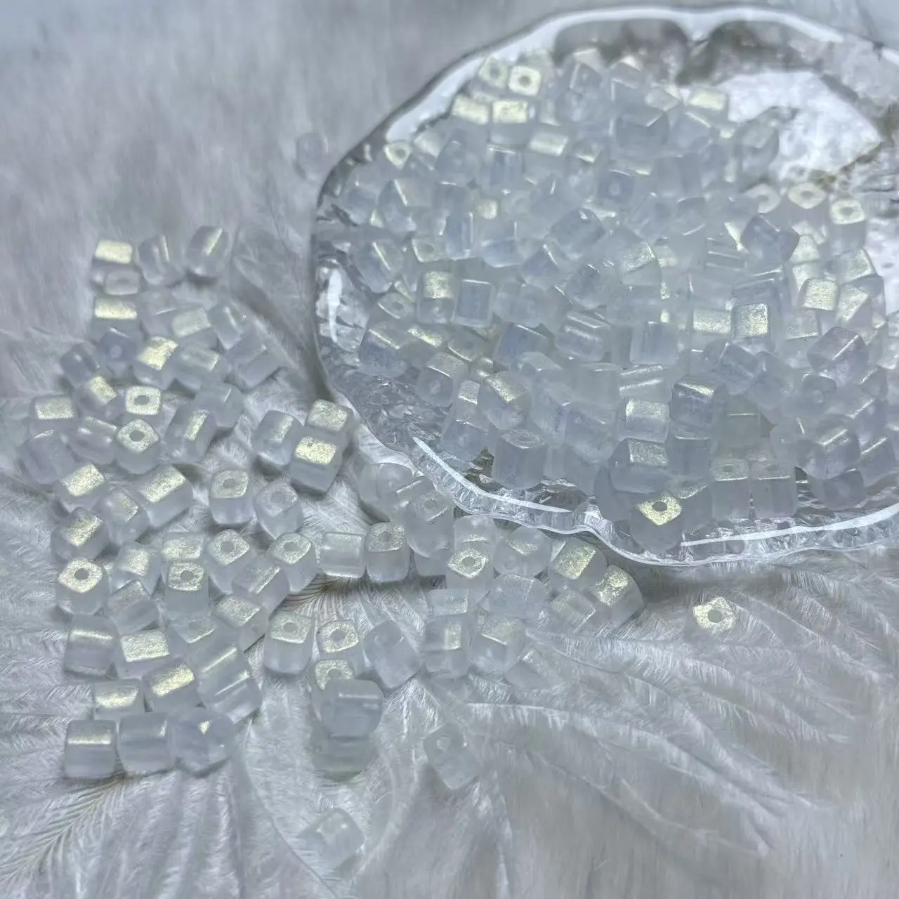 【AS1-20】5mm Vintage Fine Glitter Square Glass Beads, Suitable for Bead Stringing