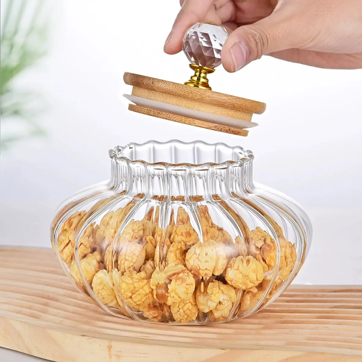 Apple-Shaped Glass Jars with Bamboo Lids Kitchen Canisters for Sugar Coffee Tea Spice Flour Candy Cookie Pasta Cereal Cute Decorative Jars Containers Utensils Tin Stripes Leak Proof Food Storage