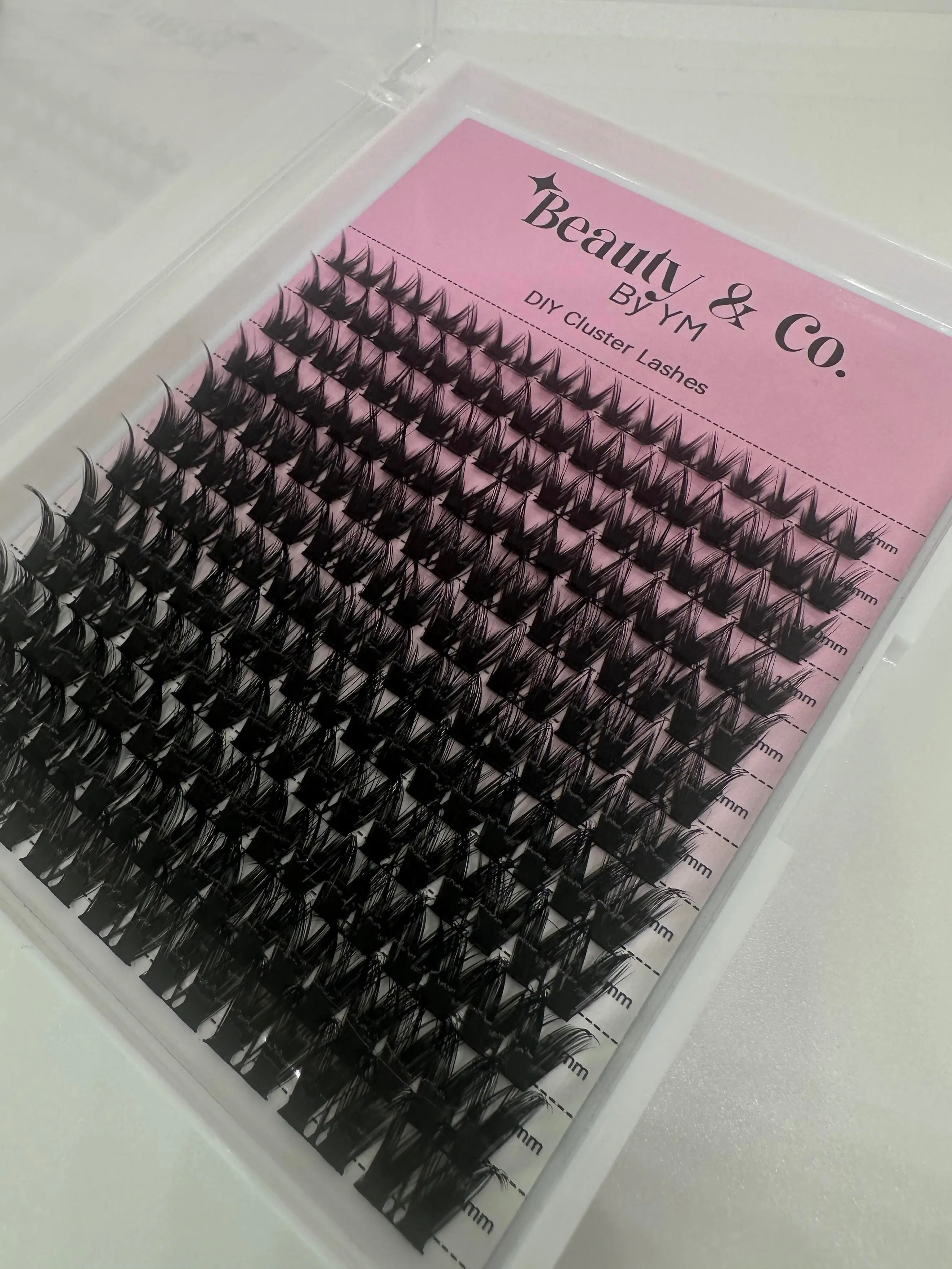 Beauty&Co 144 PCS Wispy Lash Clusters #81: 8–16mm Fluffy Volume Individual Lashes with Soft Thin Band for Natural DIY eyelash Extensions with Tweezer