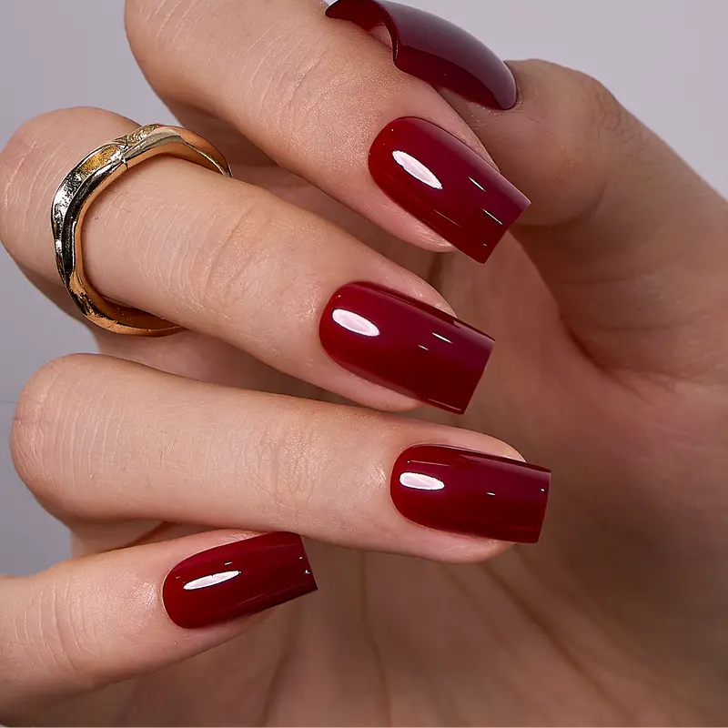Ruby-Toned Sophistication Burgundy Press-On Nails | CurvLife Nail | 30Pcs Short Square Fake Nails | Glossy Finish with Deep Burgundy Hue | Easy to Apply, Comfortable Fit & Long-Lasting Hold | Perfect for Evenings,  Nights, Weddings & Glamorous Occasions