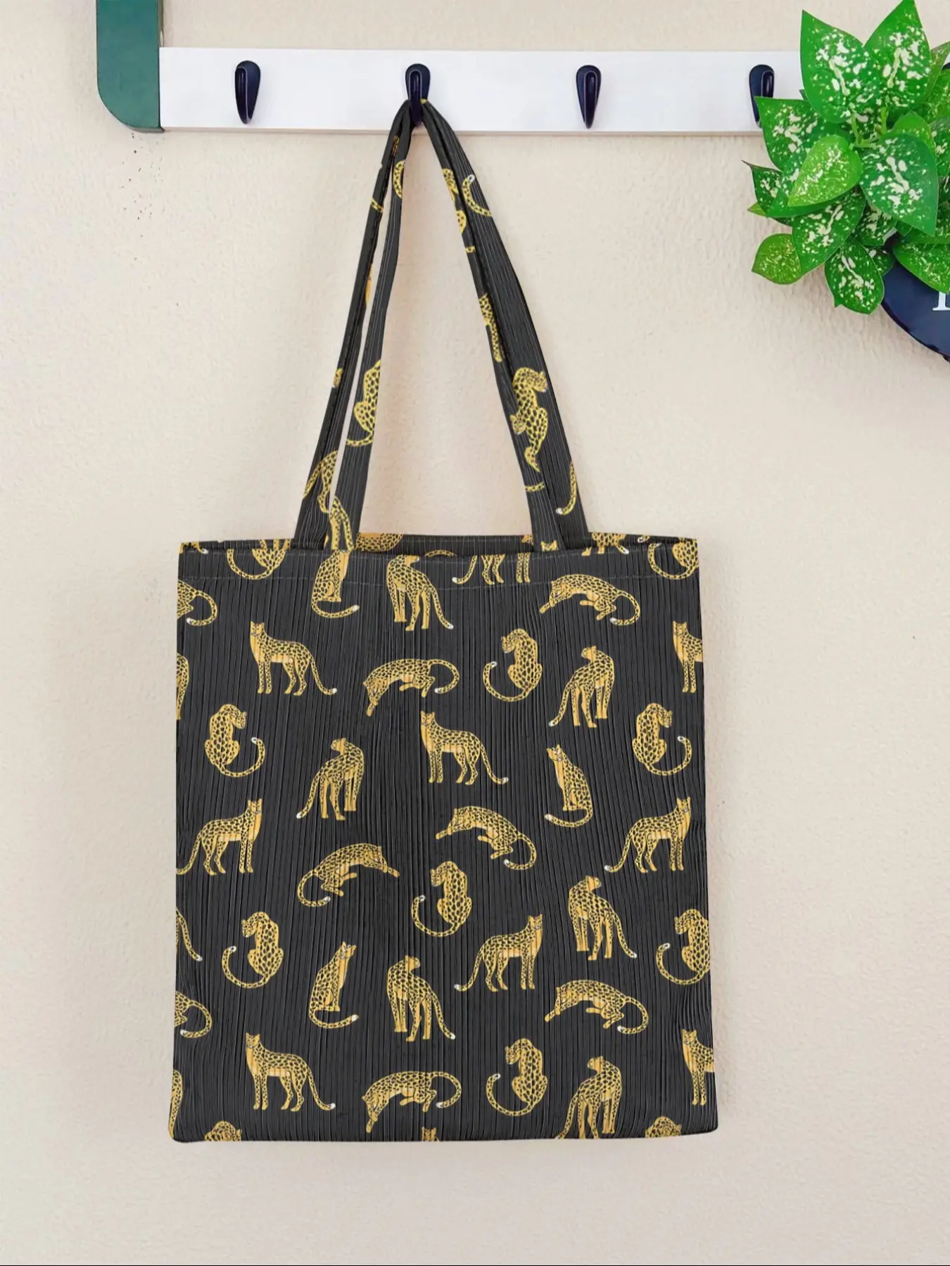 Cheetah Pattern Handbag, Large Capacity Shoulder Bag, Casual Daily Use, Simple Versatile Crossbody Bag for Men and Women, Leopard Print Tote, Aesthetic Tote Bag