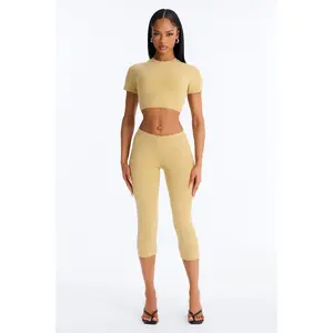 Quinn Low Rise Capri Legging - Honey