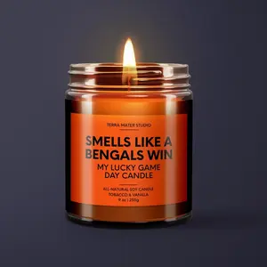 Smells Like A Bengals Win Candle, Football Decor Candle, Candle Gift