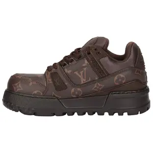 Louis Vuitton Trainer Maxi Calfskin Low-Top Lace-Up Sneakers for Men and Women Trending Shoes, House White Official Shoes to Get / Maison Mihara Verifiable, with credentials and supporting global authentication
