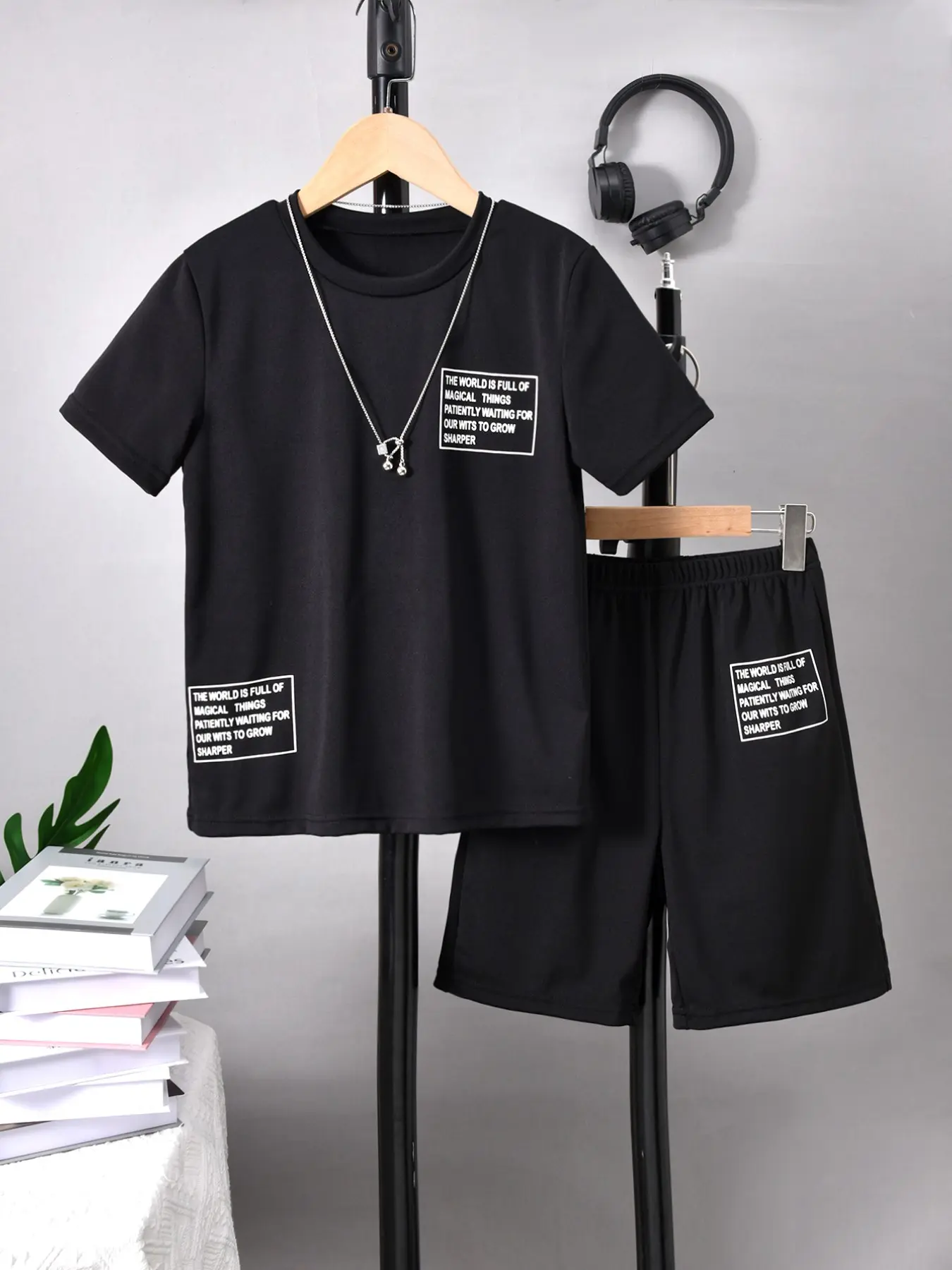 Kikofendy Boys' Round Neck Short Sleeve T-Shirt Set, Summer Clothing Set, Elastic Waist Shorts, Casual Trendy Street Style, Kids Fashion Ensemble, Outfit Sets