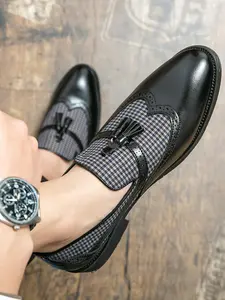 Men's Fashionable Plaid Pattern Tassel Decor Loafers, Stylish Pointed Toe Slip-on Shoes for Party, Daily Clothing Decor for Men