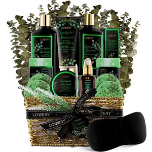 LoveryGifts Eucalyptus Spearmint Home Bath Set - 17Pc Spa Gift Basket