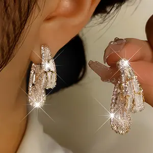 Women's 2-Piece Artificial Synthetic Zirconia Earrings Set - 3D Diamond-Crystal, Luxury Inspired, Ornate Crystal, Pretty Glitz, Shining - Fashionable Elegant for Parties, Events, Ideal Gift Choice, 3D Diamond-Crystal Earrings, Luxury Inspired Earrings