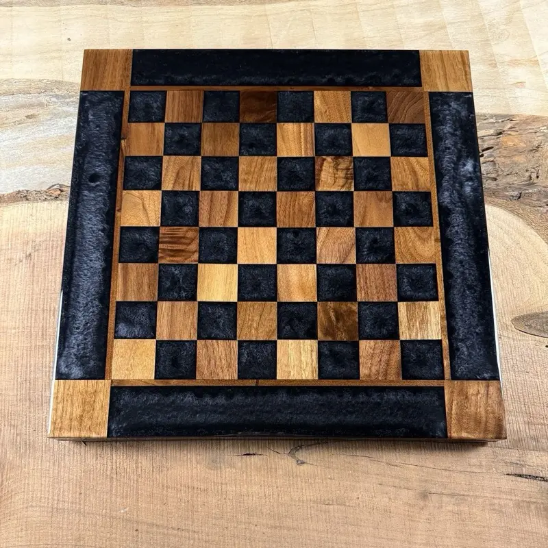 Black Onyx Walnut Chess Board (INCLUDES PIECES)