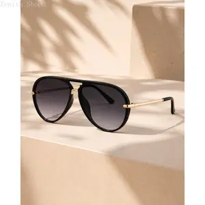 Retro Aviator  for Men, 2026 New Fashion Multi-color Gradient , Trendy Casual Outdoor Decorative  for Women summervibes summervibes Sunglasses