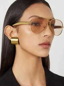 Retro and high-end double-beam toma-shaped glasses with metal temples, Metal Frame Material, street style trendy glasses, suitable for daily wear and holiday accessories for both men and women, Metal Frame Aviators