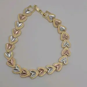 Heart's fashion bracelet gold plated three colors 7"inches beautiful design the perfect gift