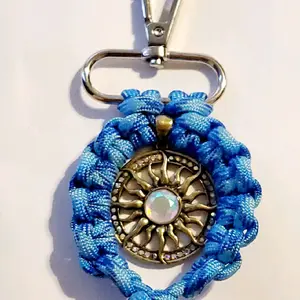 Wild Sun Wanderer Swivel Keychain Clip