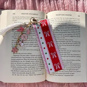 Candy Cane Bow Bookmark Holiday Metal Bookmark with Charms Festive Design and Tassel Accents for Book Lovers