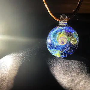 [handmade] Glass Universe Pendant, Night Sky Galaxy Necklace, Space Glass Unique Gift, Mini Universe Glass 3D Galaxy Pendant, Art Glass Jewelry Soda Lime Silica Glass Necklace Birthday Anniversary Engagement Wedding