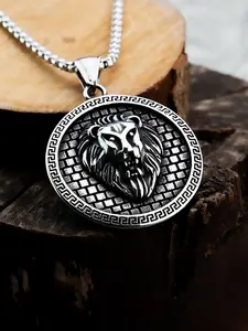 Vintage Lion Head Pendant Necklace for Men and Women, Punk Style Rock Jewelry in Stainless Steel, Unique Gothic Accessory, Embossed Necklace