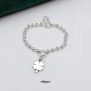 MINARA 950 Silver Trebol Bracelet - Pulsera con donas y trebol colgante