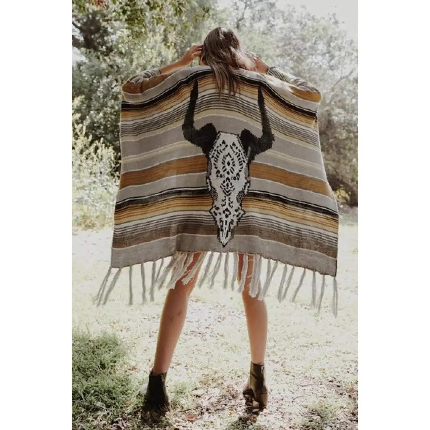 Leto Desert Wanderer Cow Skull Striped Poncho