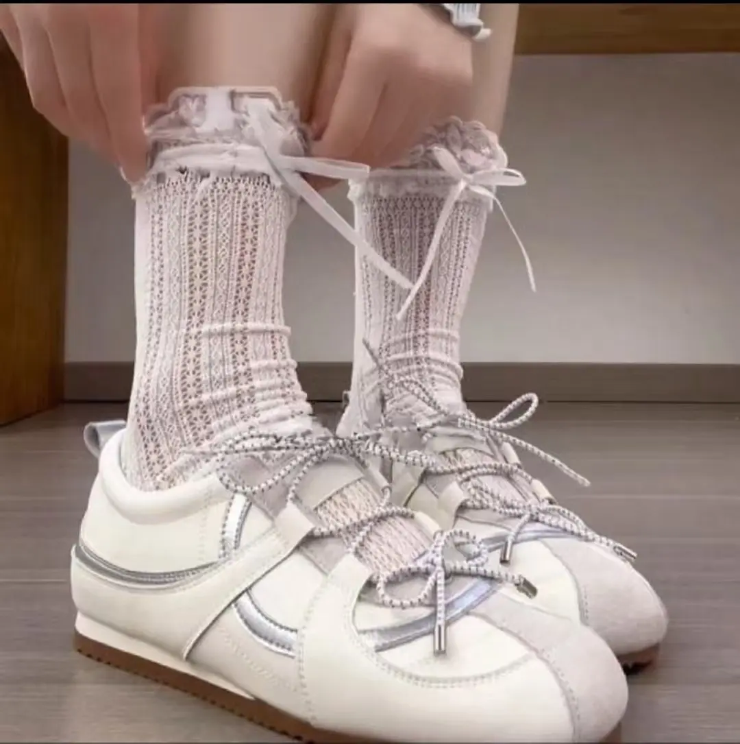 Y2K Trendy Metallic Silver Sneakers Ladies Double Bow Lace Up Flat Trainers Lightweight Non Slip Soft Insole Street Style Daily Dating Shopping Casual Footwear