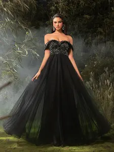 Elegant Backless Sequined Halter Dress, Mesh Patchwork Evening Gown, Large Swing Party Dress, Sophisticated Ballroom Wear