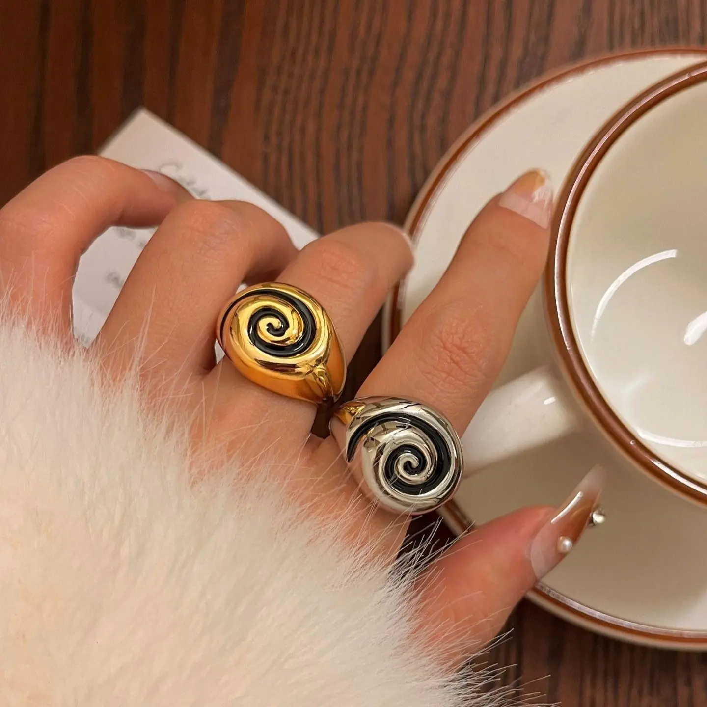 Chunky Swirl Ring for Women