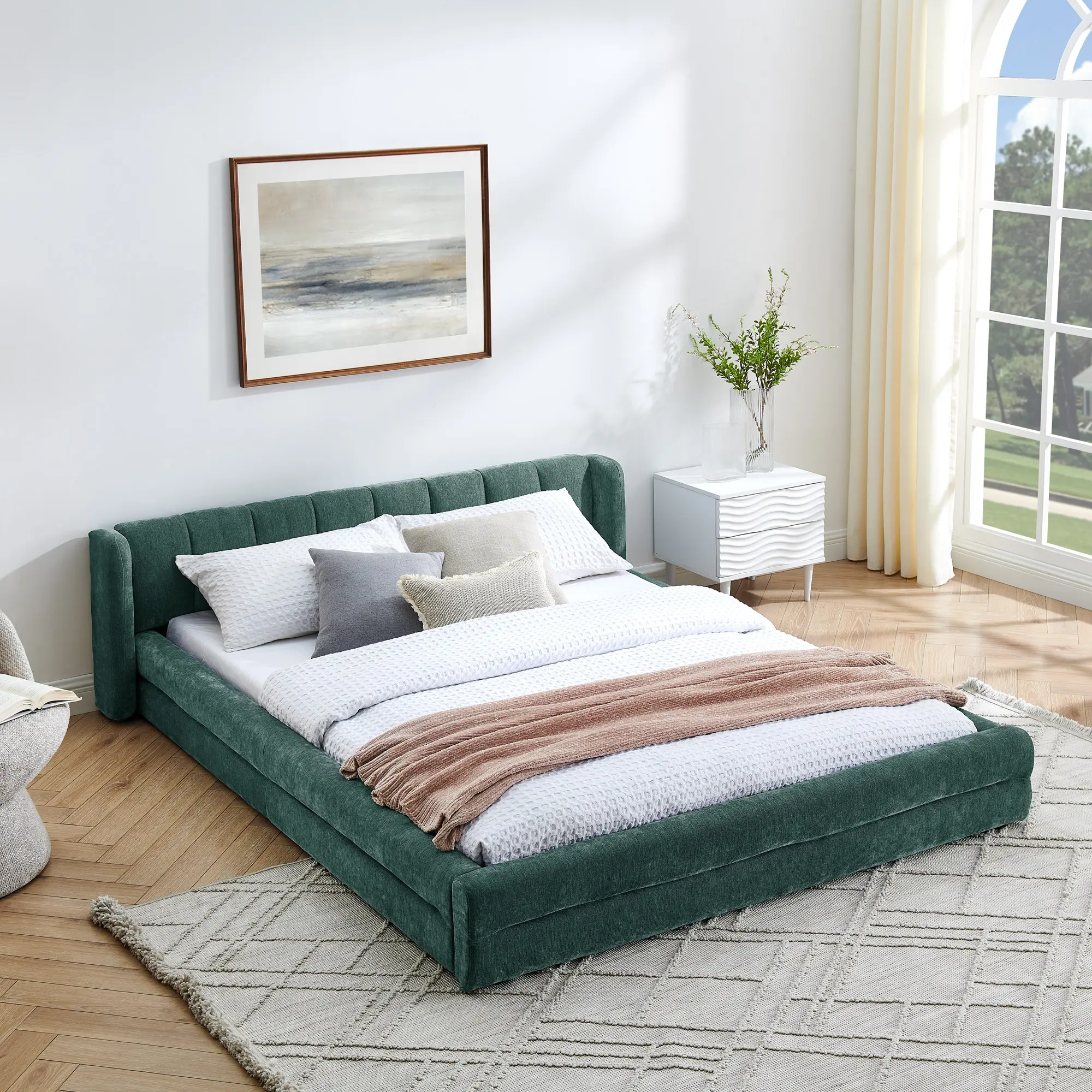 Niccae Queen Size Upholstered Bed Frame with Thick Chenille Fabric, Platform Bed with Headboard and Solid Frame for Bedroom (87" x 67" x 23.5")