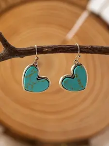 Vintage heart-shaped turquoise earrings, stylish, elegant, cute, and versatile summer women's earrings, perfect for Valentine's Day, or as a gift for your girlfriend or mother.