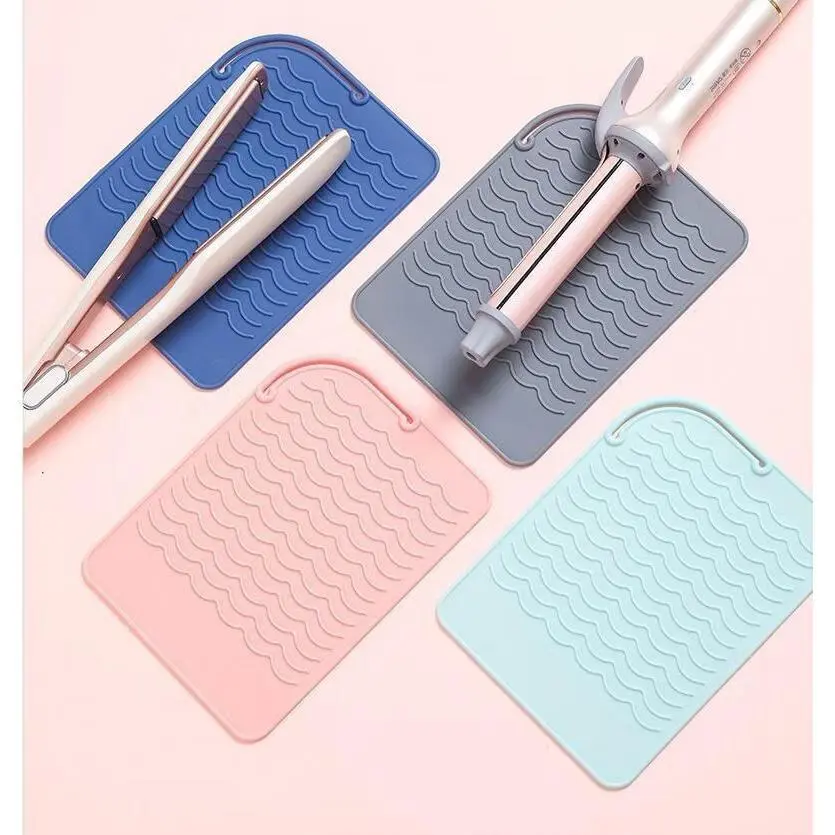 1pc Hot Styling Tool Mat, Heat Resistant Silicone Mat For Hair Straighteners, Flat Irons, And Curling Irons, Protects Surfaces And Prevents Damage