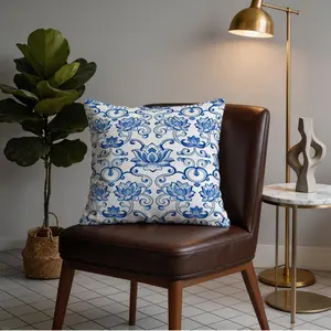 1 Pack 18×18 Inch Blue and White Porcelain Lotus Throw Pillow, Chinoiserie Floral Decorative Accent Pillow, HD Digital Print Decorative Cushion for Couch, Sofa, Bed, Living Room, Bedroom, Non-Fade Home Decor Cushion