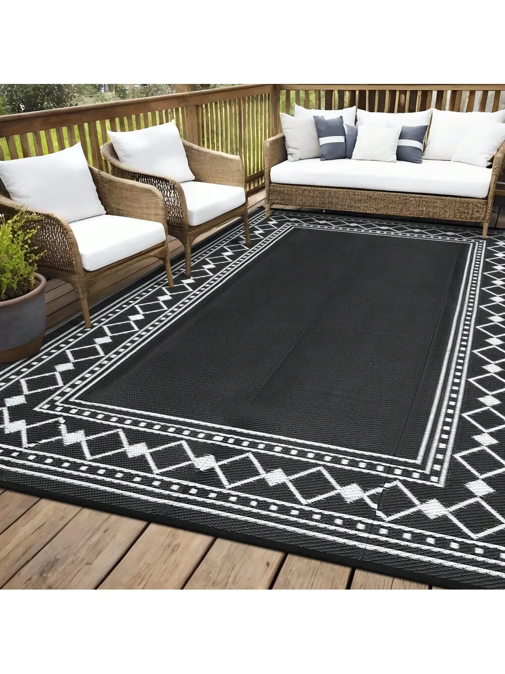 9x12 ft Black & White Geometric Outdoor Area Rug, Waterproof Synthetic Area Rug, Reversible Lightweight Portable Plastic Straw Mat for Patio, Beach Use, Outdoor Area Rugs, Synthetic Area Rugs
