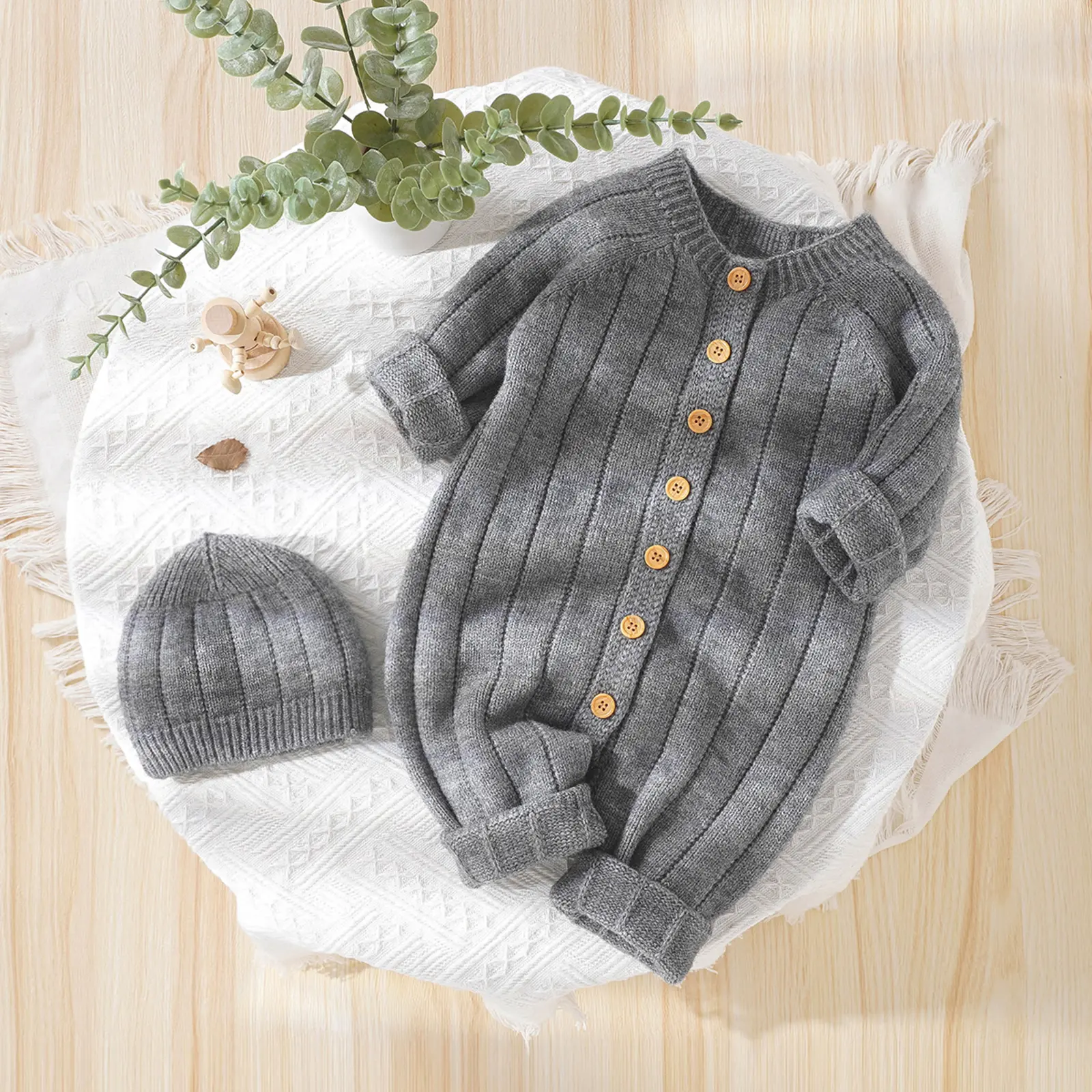 Infant Baby Winter Soft Warm Jumpsuit and Cap, Solid Color Long Sleeve Single-breasted Knitted Romper, 0-18 Months