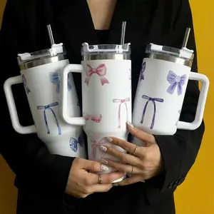 40oz Car Bowknot Water Cup, water bottle，Stylish Aesthetic Vehicle Accessory, Perfect for Daily Use, Ideal Gift for Auto Enthusiasts