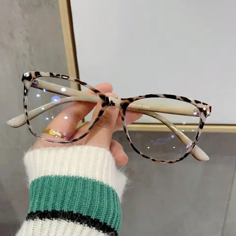 Women's Leopard-Print Soft Cat-Eye Blue-Light-Blocking with Clear Lenses for Everyday Wear Leopard Pattern Eyeglasses