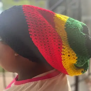 Rasta slouchy