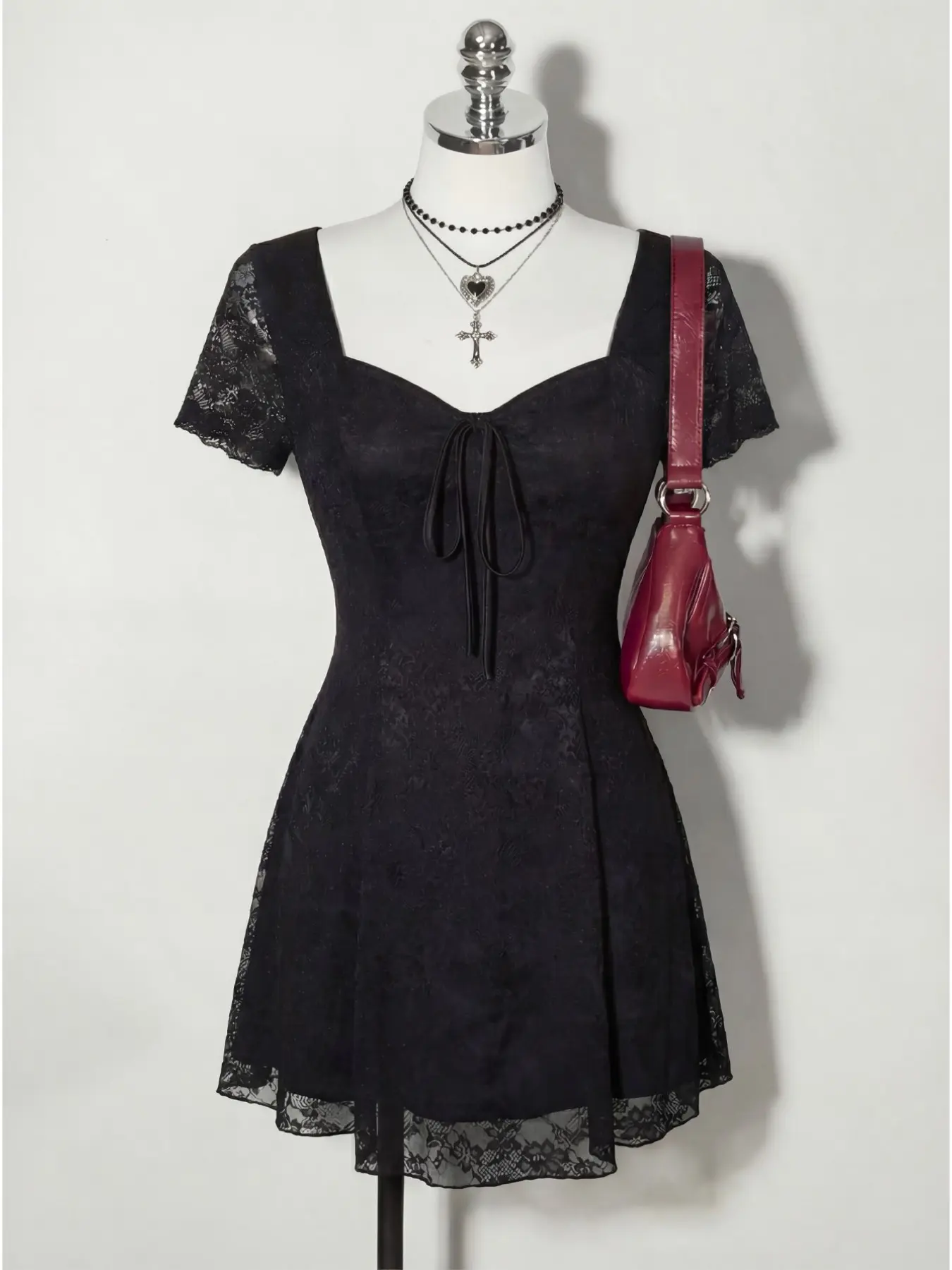Women's Black Short Sleeve Mini Dress, Fit Flare Dress, Sweetheart Square Neck with Front Tie Detail, High Waist A-Line Flared Skirt, Dark Coquette Aesthetic, Sexy Going Out Dress for Party, Club, Date Night & Casual Wear