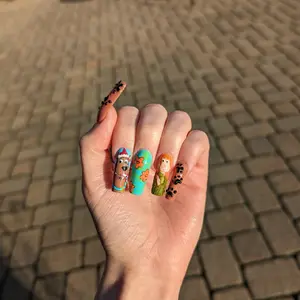 Merry Christmas Scooby Doo press on nails
