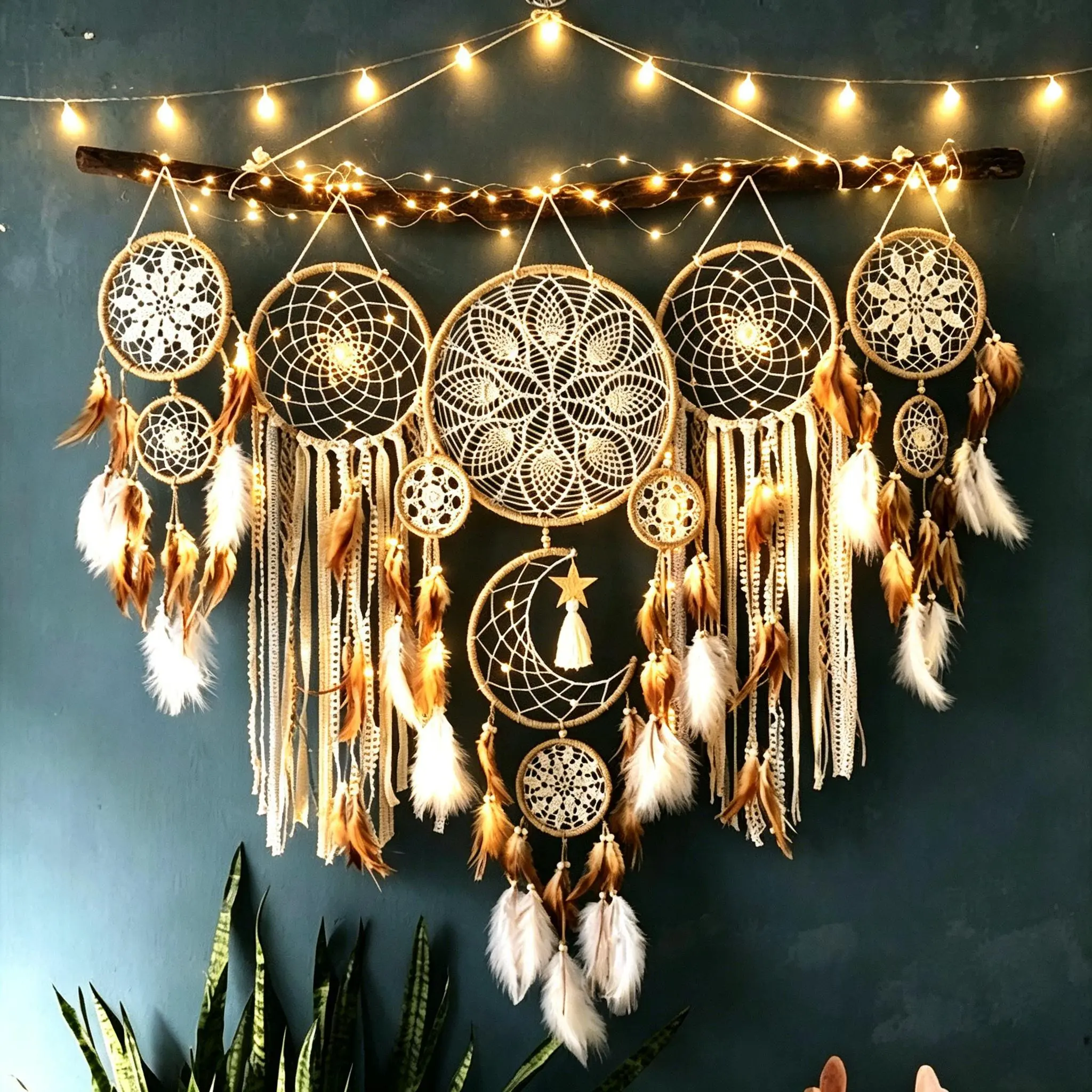 Native American Dreamcatcher Wall Hanging - Feather Tassel Boho Ornament, Hangable Indoor Wind Chime Decoration for Home & B&B Room Decorations