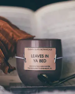 Leaves In Ya Bed